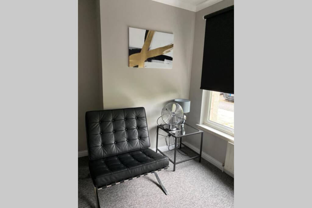 Peter Pan Apartment In The Heart Of Inverness Dalneigh Eksteriør bilde
