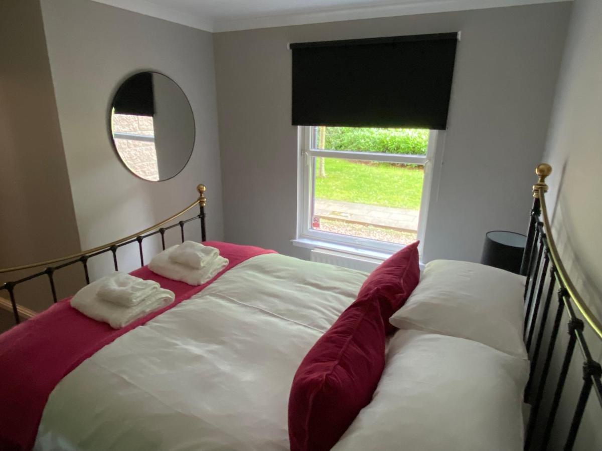 Peter Pan Apartment In The Heart Of Inverness Dalneigh Eksteriør bilde